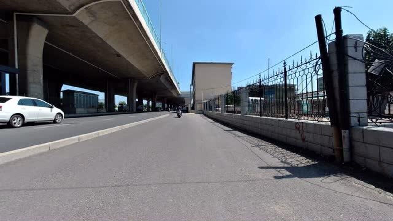 实地拍摄石家庄和平路街景