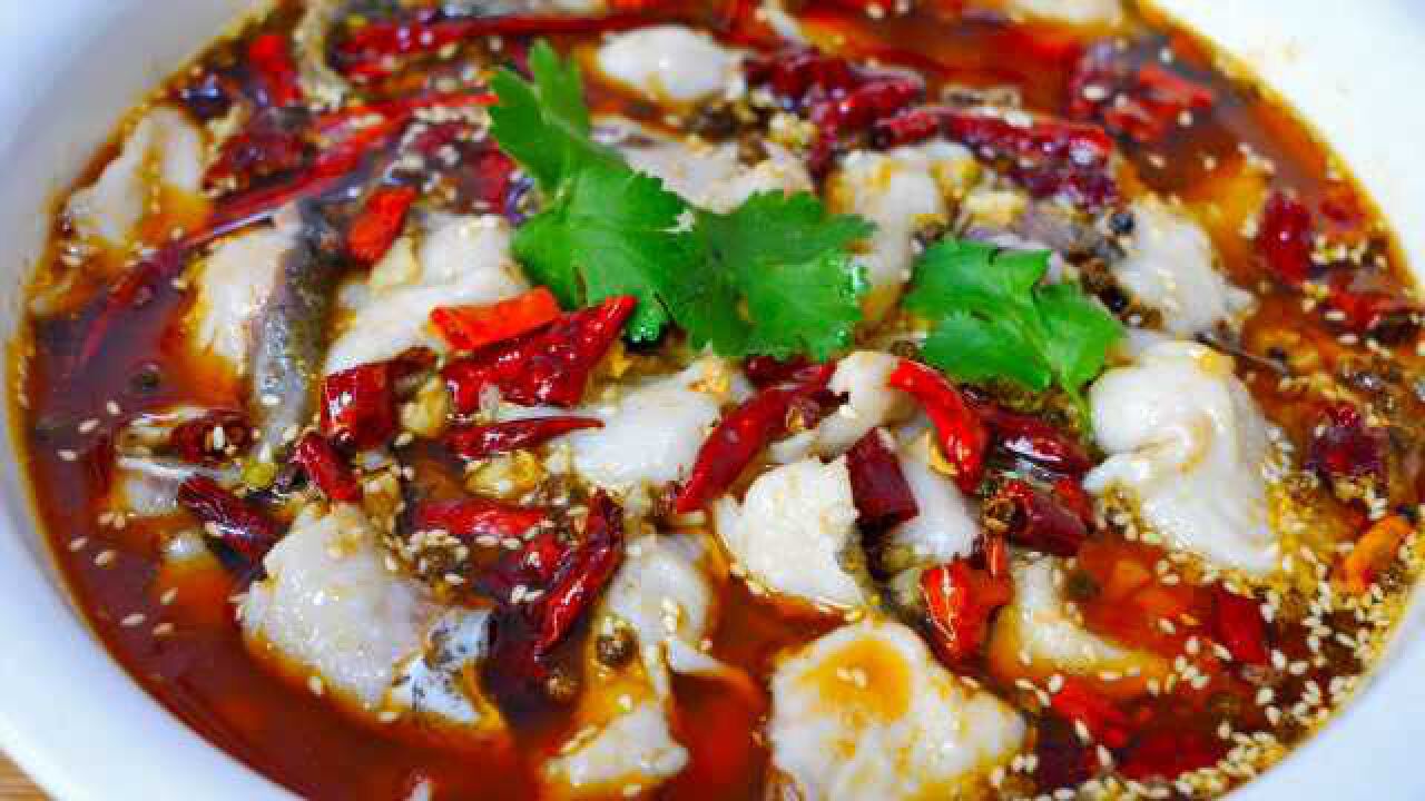 水煮鱼我只服这个做法鱼肉鲜嫩味道超赞做一大盆都不够吃