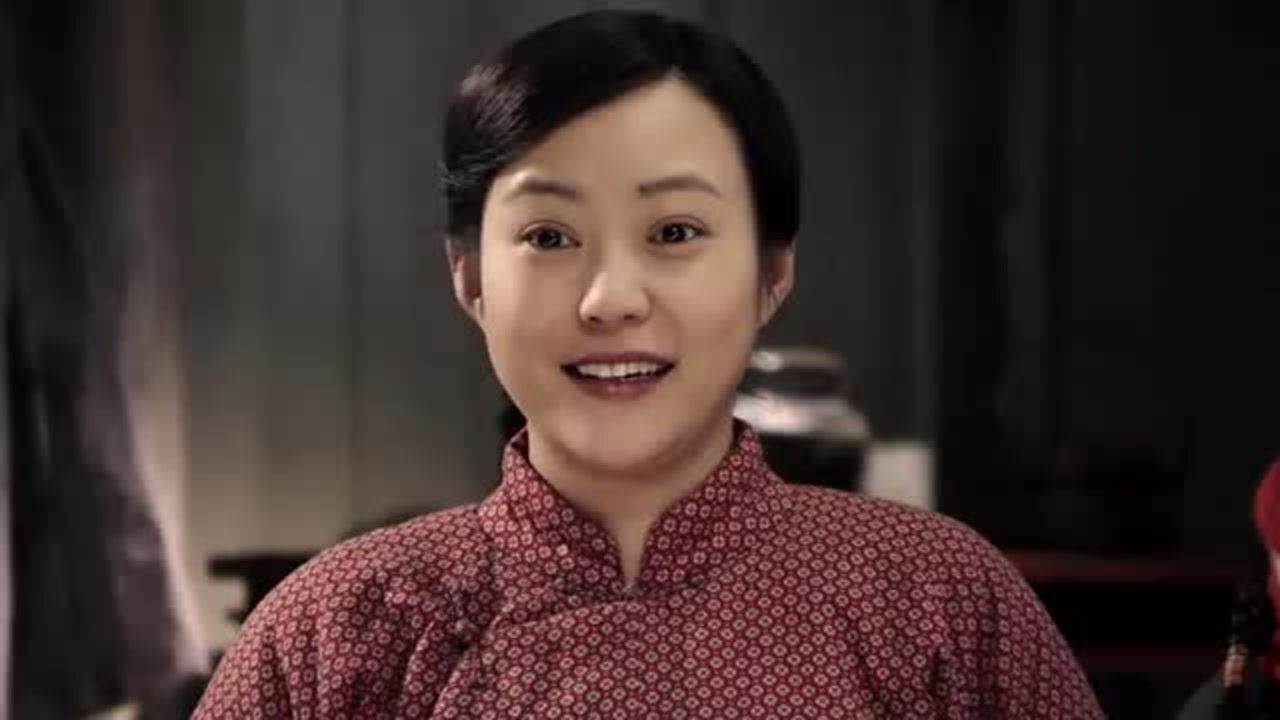 情满四合院:小槐花长得真可爱,冉老师来做家访了,确实长得好