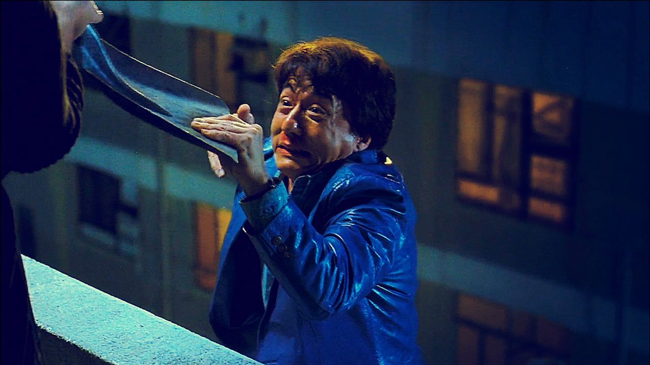 成龙动作电影,11个高难度镜头,看完手里捏了一把汗!