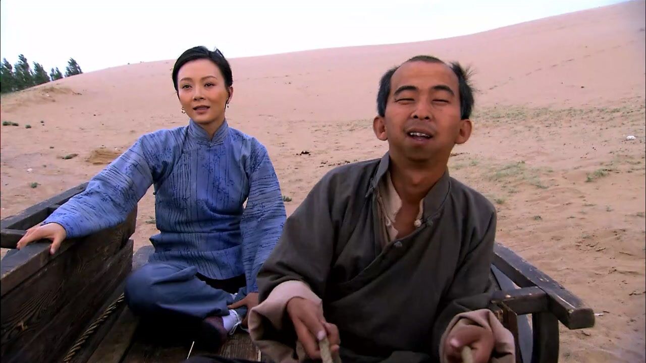 一群男人围着铁梨花一辈子没想到陪到最后的人是好兄弟色子