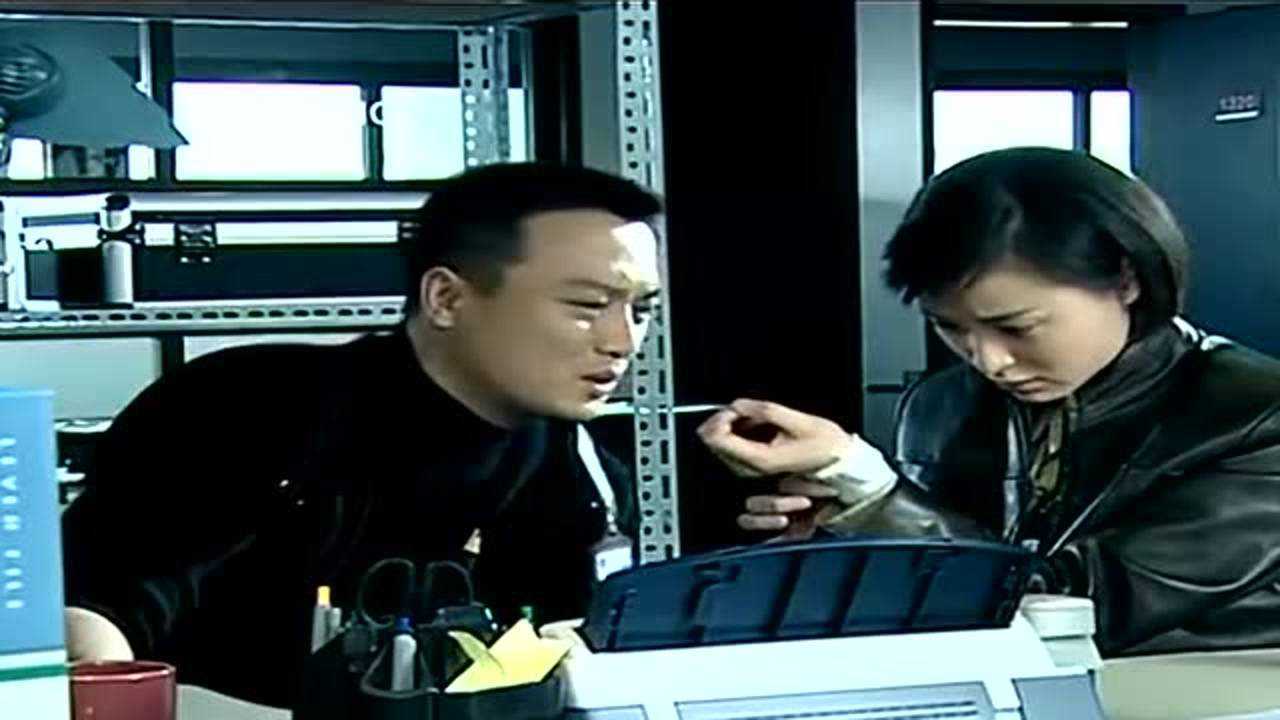 刑警使命:余长路看到郝佳受伤,本意是关心她,却说了这样的话