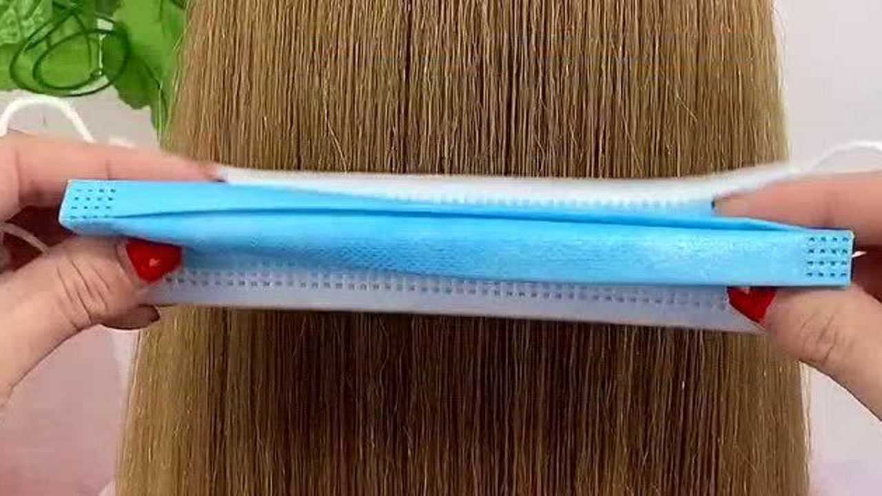 废弃的口罩还能这样用出门忘了带皮筋就这样做好洋气