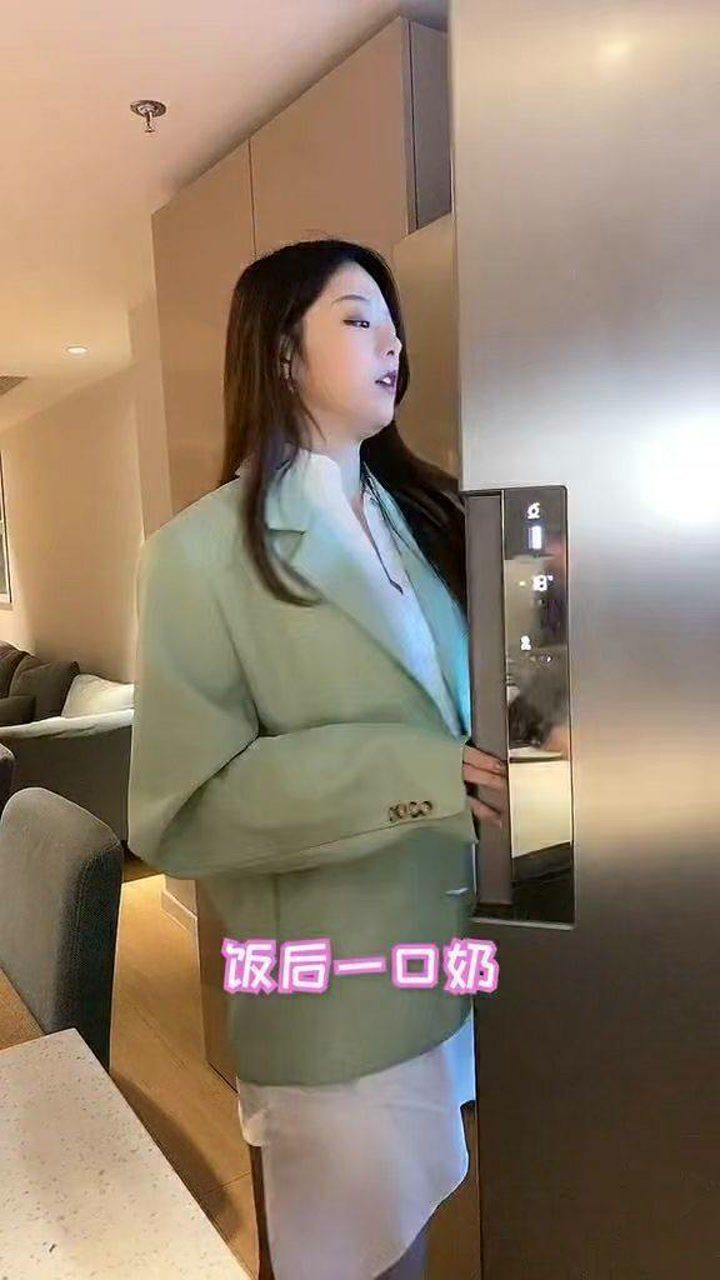 七夏moki不要试图跟女孩子讲道理知道吗