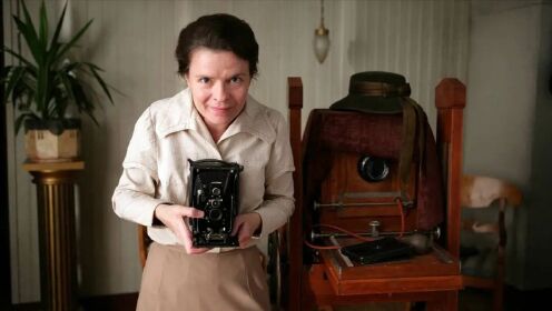 瑞典首位女摄影师的故事：一部相机，一段爱情