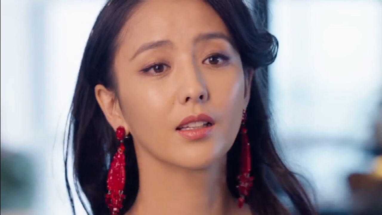 唐人街探案3:唐仁见到心爱的女人阿香,可惜她已名花有主!