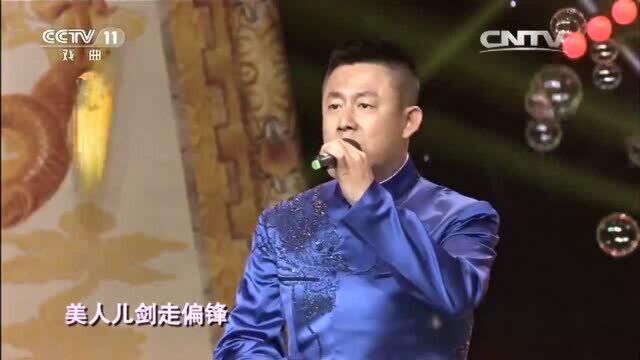 豪情万丈的经典歌曲《英雄》,尽显男儿本色!