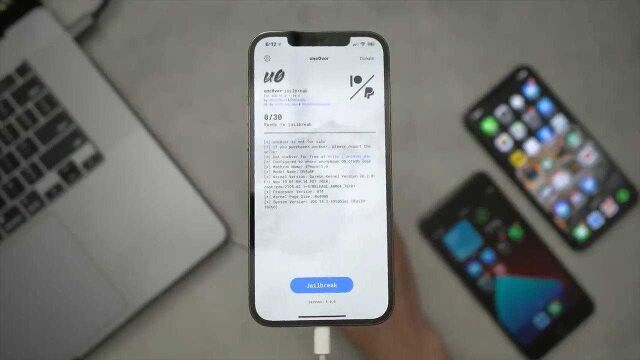 外国黑客推出新一代越狱工具!iOS14.3越狱之后太好玩了!