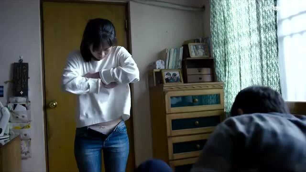 儿大避母，女大避父！爸爸喝醉酒后违背道德伦理，害得女儿身败名裂！_腾讯视频