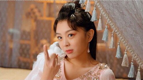 《长白·太岁》舔屏混剪,郜思雯饰演纯情圣女,情迷