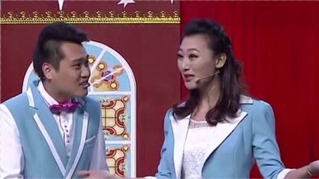 杨惠雯台上演绎当歌星,不给观众喘息机会,谁看谁想笑