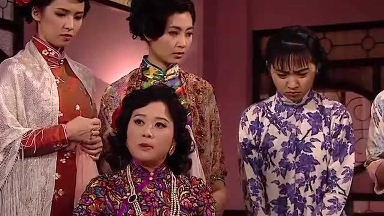 青楼老鸨拍卖女子初夜,谁给的钱多就是谁的,小伙子看不下去了!_腾讯视频