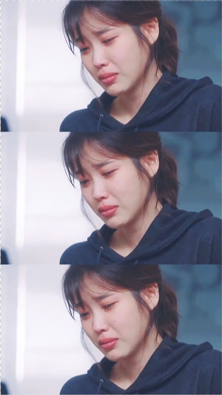 iu李知恩的哭戏太有感染力了流下来的不是眼泪而是珍珠