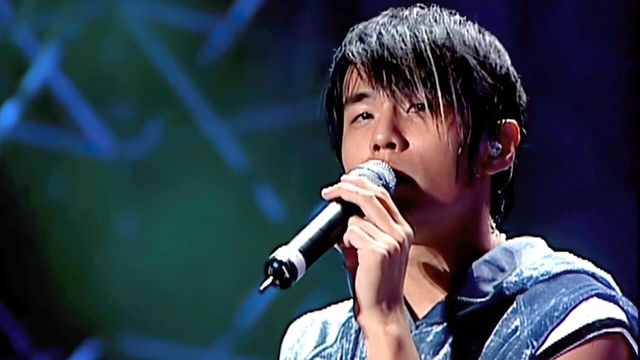 【周杰伦】TheOne演唱会_周杰伦《回到过去》,2002年theone演唱会_高清1080P在线观看平台_腾讯视频