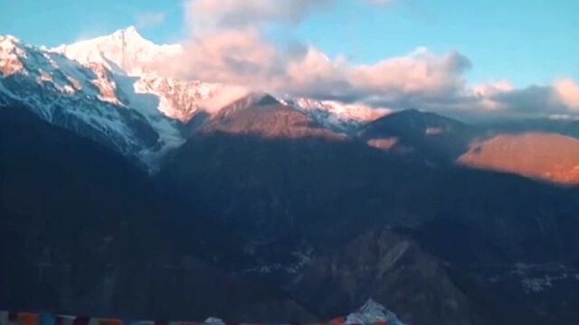 中国唯一禁山:17名登山队员离奇遇难,7年后发现登山日记,记录诡异过程!