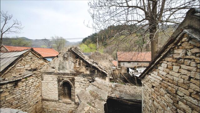 淄博淄川的大山深处,有个国家级古村落,村中建筑独具特色