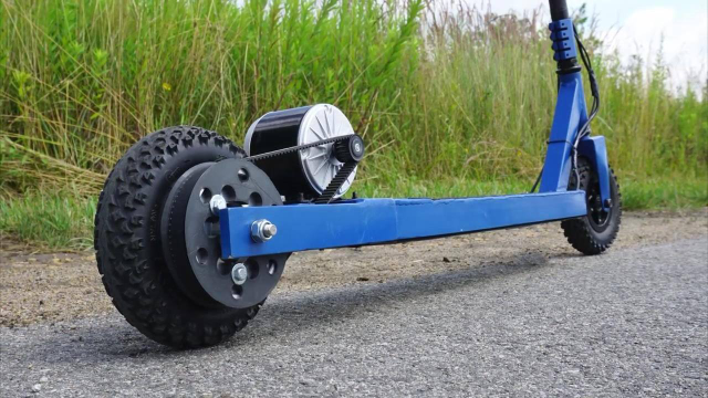 改装制作电动滑板车,大功率皮带驱动,速度可达每小时25公里!