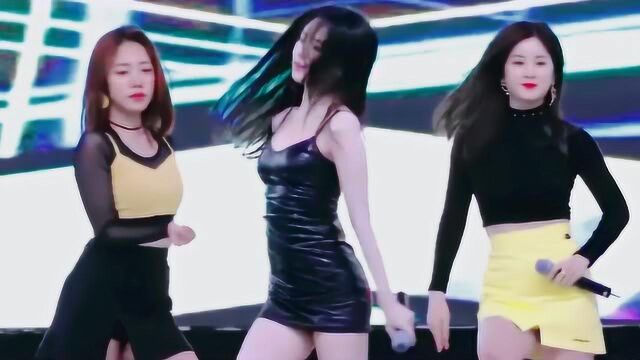 APINK《I'm So Sick》今年出了新专辑了哦《LOOK》