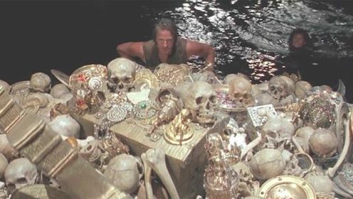 割喉岛：海盗历经九死一生，找到了传说中的巨大宝藏，花都花不完