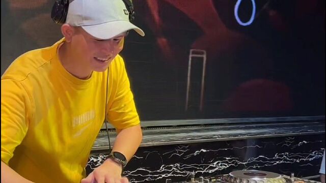 卖火柴的小女孩dj波仔打碟现场版