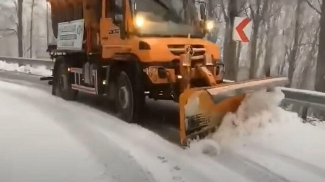 土耳其多地遭遇暴雪极端天气 部分地区宣布学校停课一天