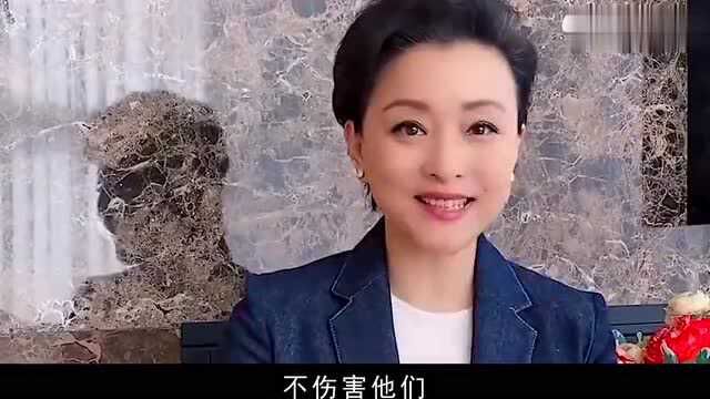 杨澜家庭再遇风波,赴美生子被金星犀利点评,董卿也曾惹人争议