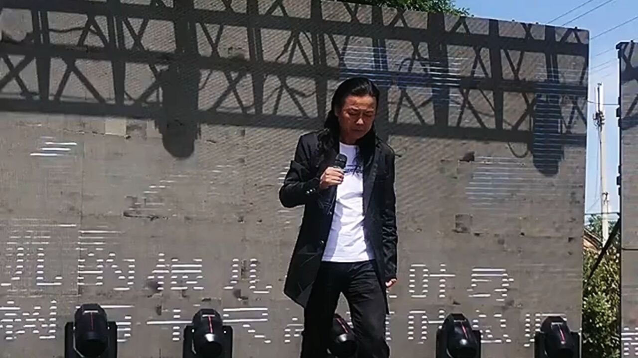 付飞社老师现场演唱的一首感恩歌曲