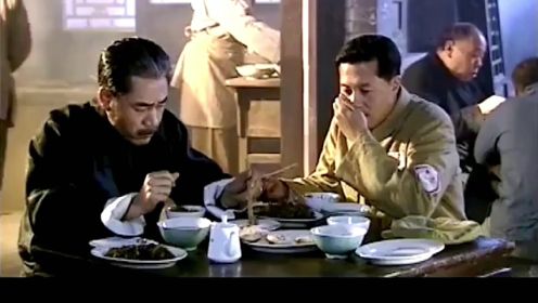 影视老北京美食集锦：烤鸭，爆肚，卤煮火烧，这才是下饭视频