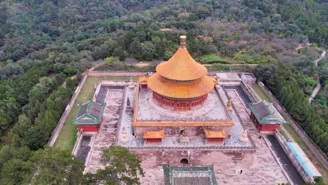 普乐寺,又称“圆亭子”,建于清乾隆三十一年