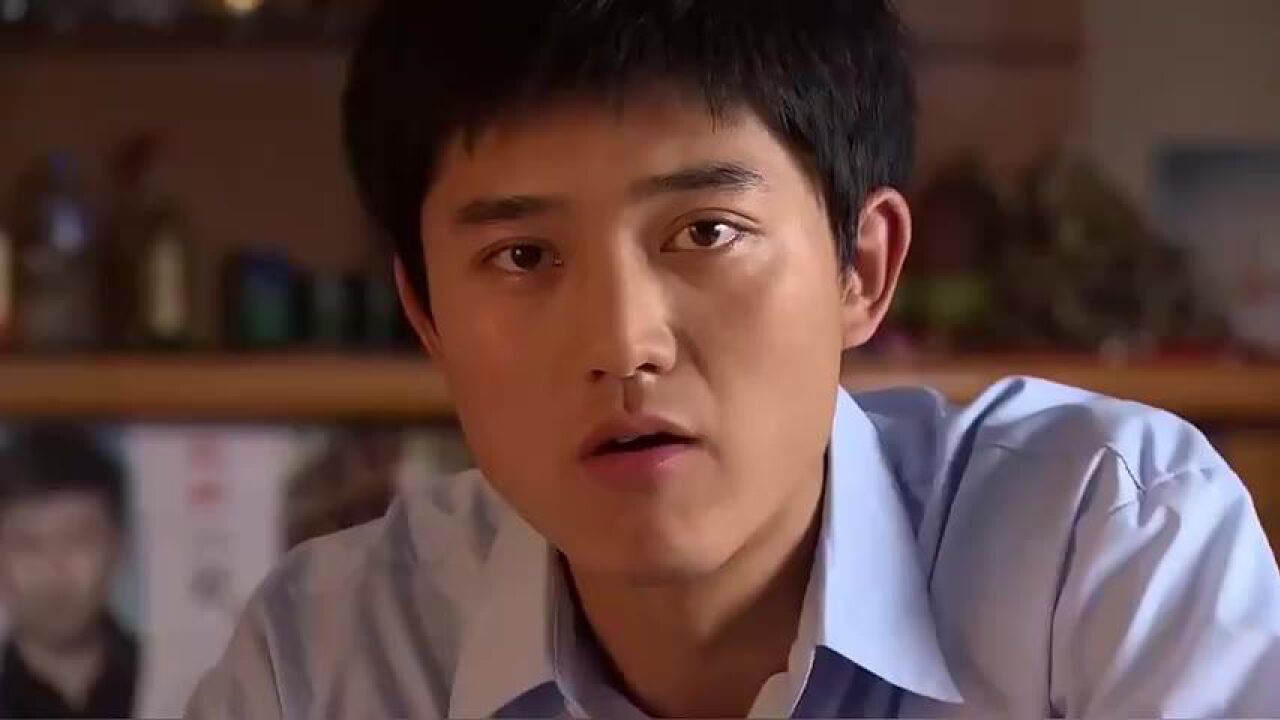 葵花进城:农村姑娘狼吞虎咽吃白面条,可看愣了旁边的人