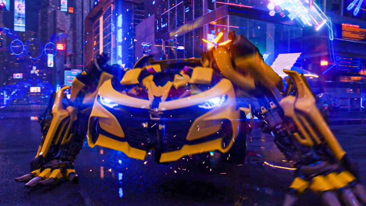 变形金刚大黄蜂大战威震天,特效吊炸天,太酷了!