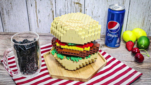 吃不胖大作战,挑战做一份乐高汉堡套餐,会吃胖吗