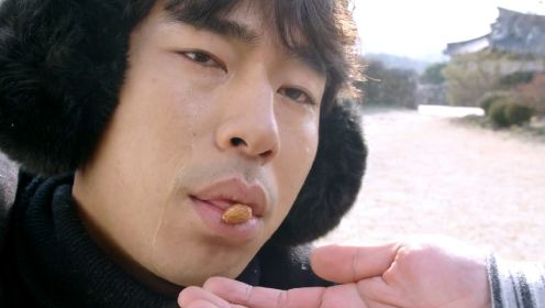 韩国爆笑喜剧《摩登农夫》讲述四个摇滚青年回乡种地的故事