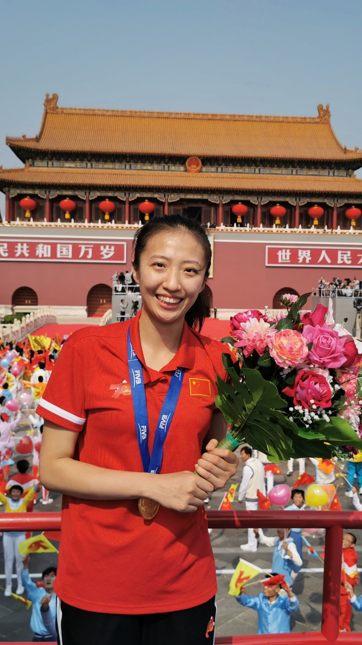 丁霞!转型中的丁大侠生日快乐!