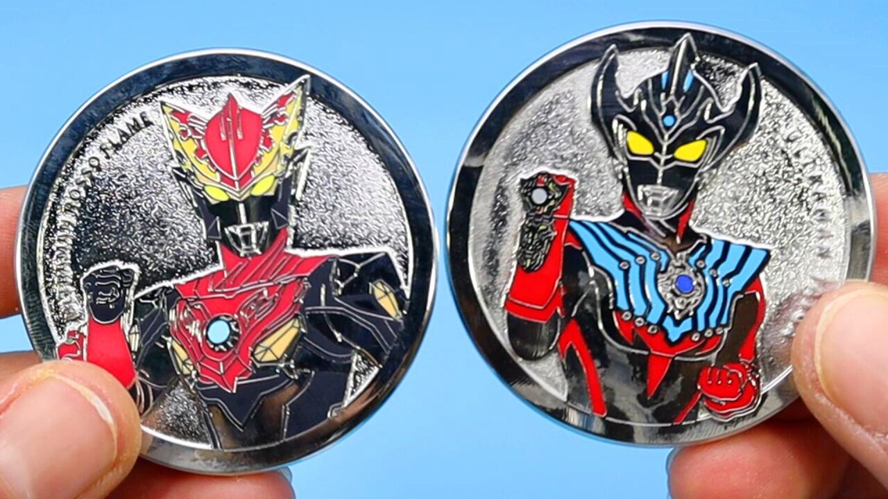 罗索奥特曼和泰迦奥特曼荣耀版勋章