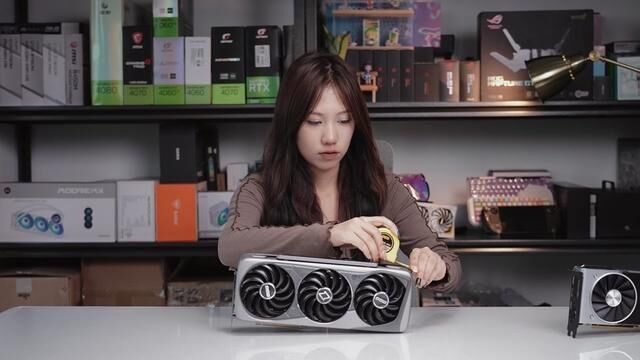 五年之期已到,RTX2080Ti和RTX4080有多大差距?#显卡 #开箱 #装机 #速度穿越