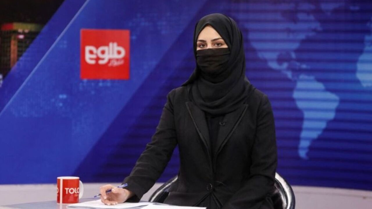 全女性!阿富汗电视台罕见播出妇女专题节目