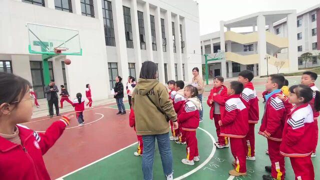 德江县伟才小学趣味活动