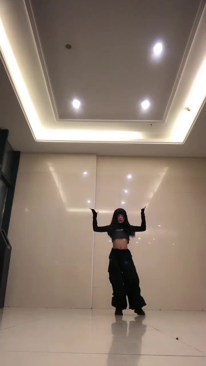 速扒#金大铭编舞 #美斯编舞   #金钟仁 #金钟仁kai #翻跳 dou 小助手