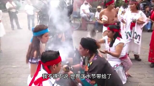 2023年世界泼水节在火爆中,你有什么感想?