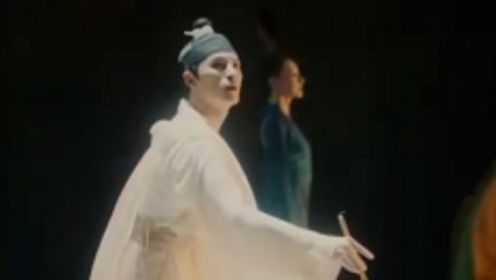 张翰和孟庆旸等人表演《只此青绿》片段，带观众走入画中，感受一抹青绿