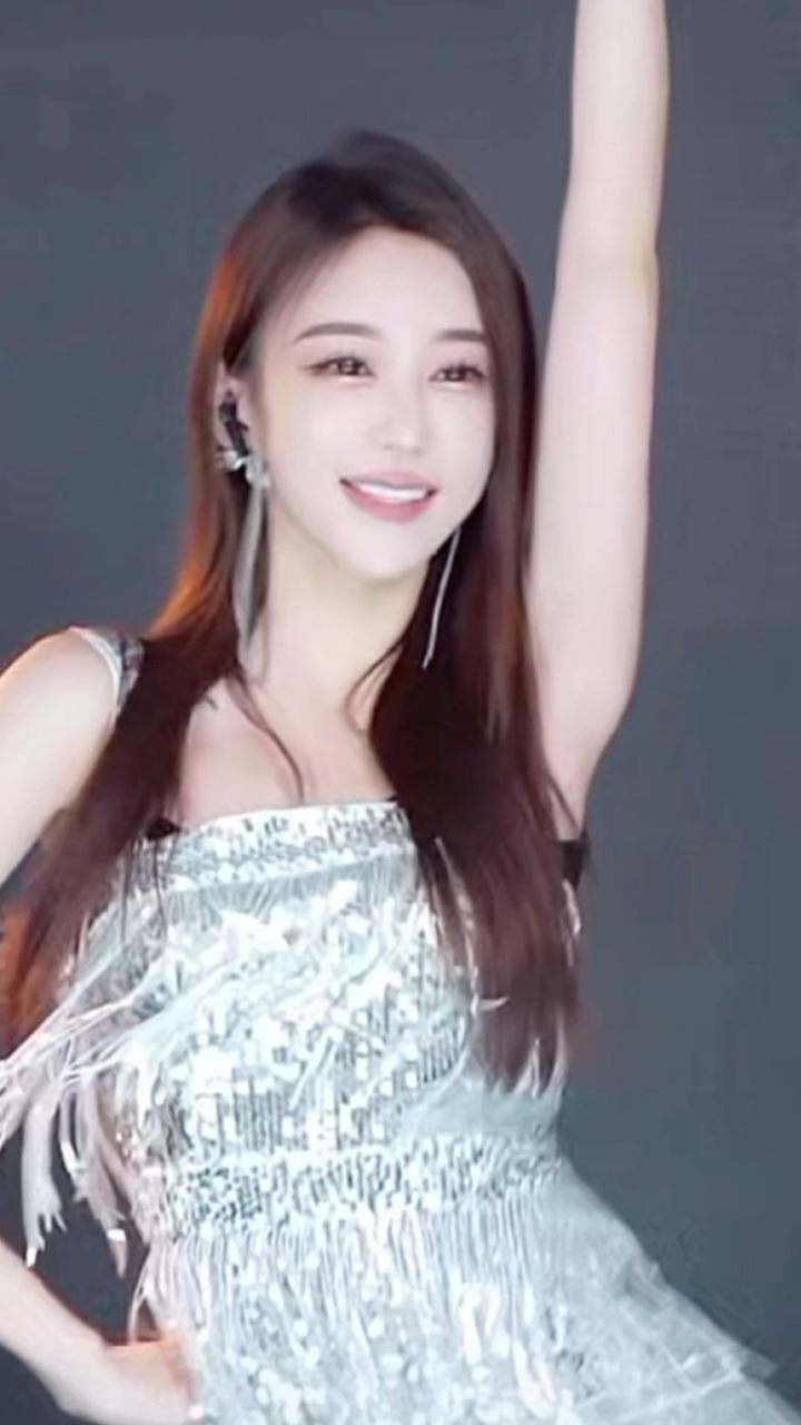 美女热舞，动感光波！_腾讯视频