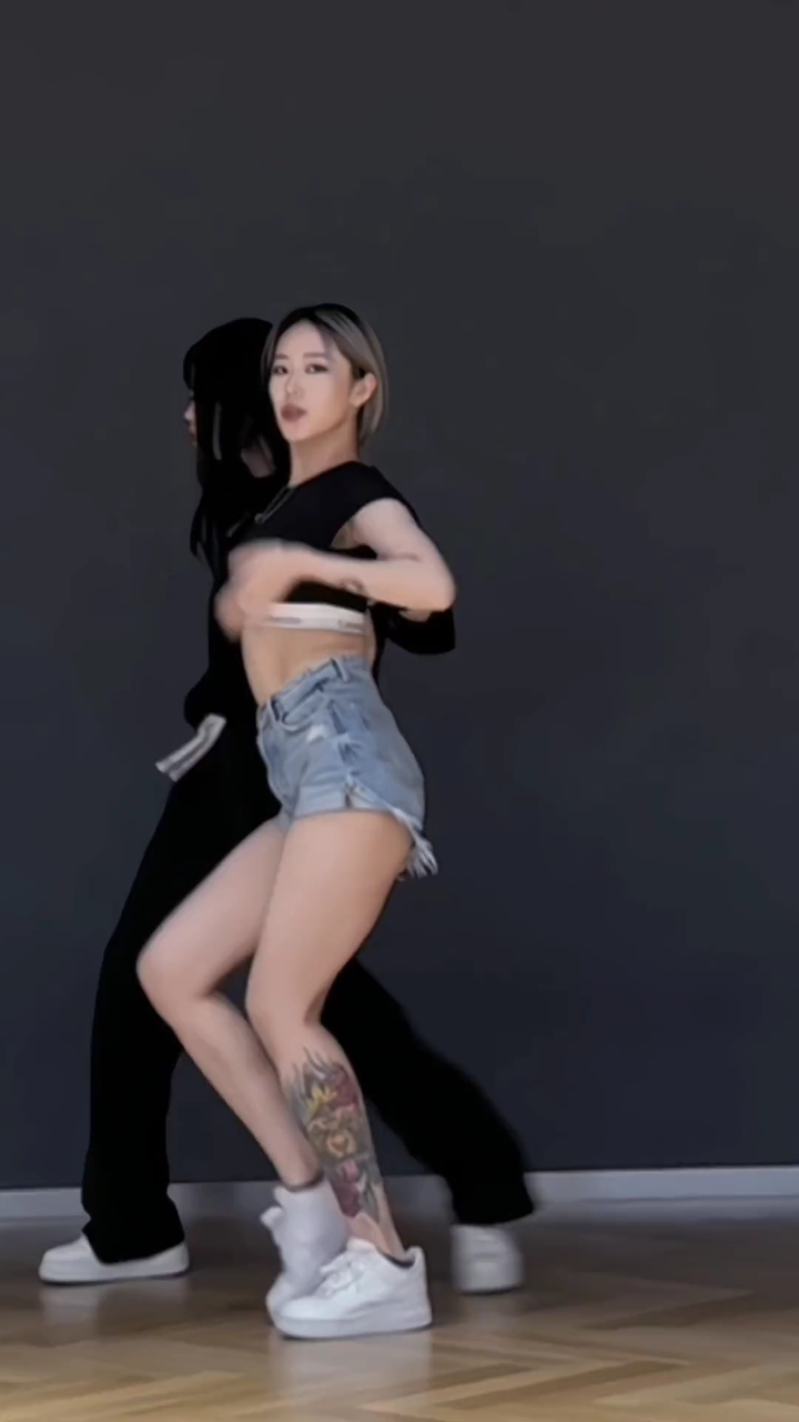 给我准备好搓衣板!#troublemaker#双人舞#泫雅(咱俩各自回家跪)