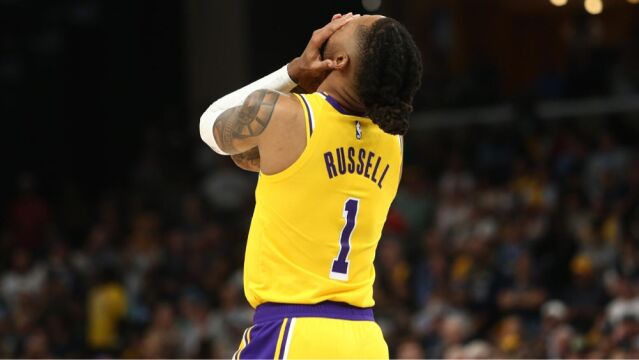 湖人19分惨败魔术：詹眉合计空砍52+12提前4分钟认输，拉塞尔17中4成罪人