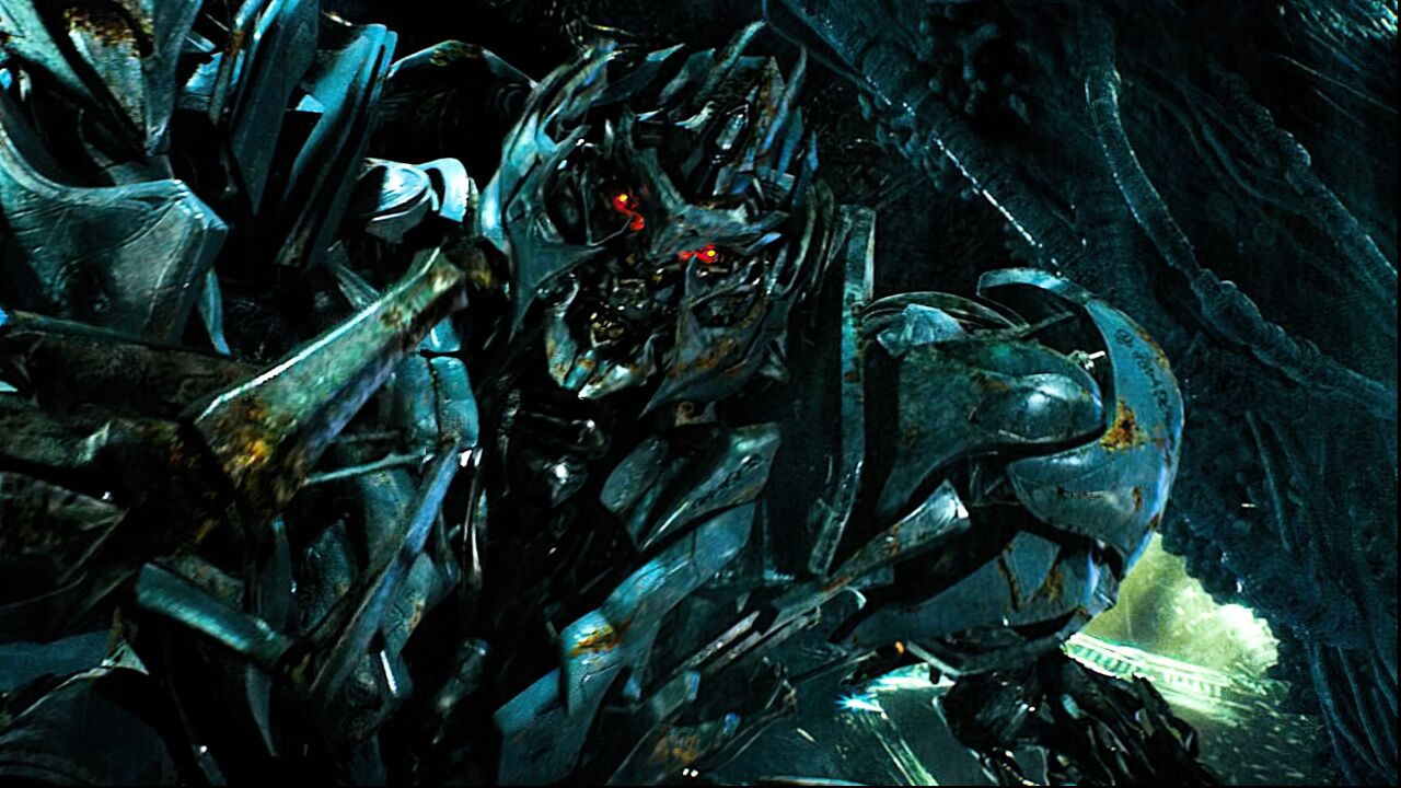 火种源的能量太强了,就算残片也能复活一个变形金刚