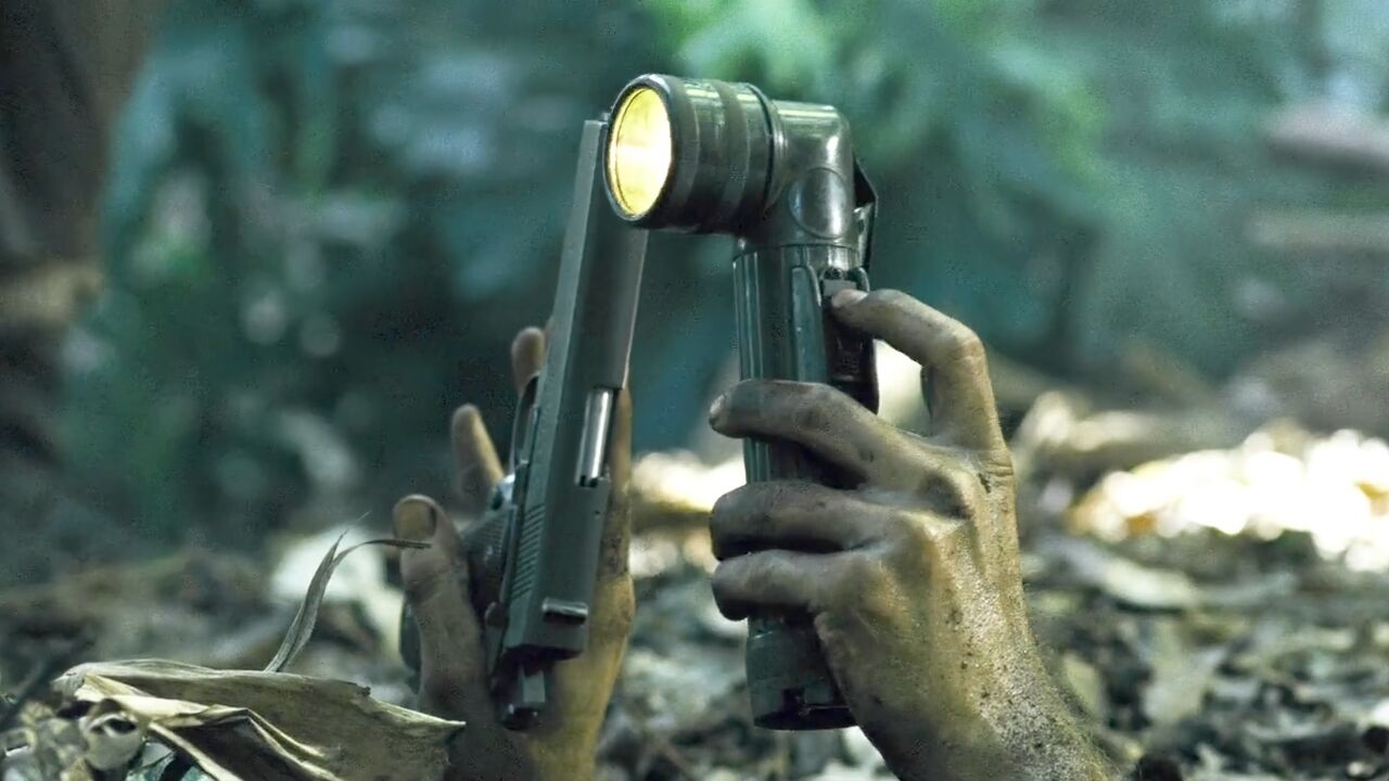 《隧道之鼠》美军被越军的地道战整的苦不堪言,场面惨不忍睹