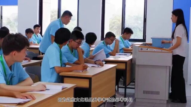 中职学校里不用学习文化课了?