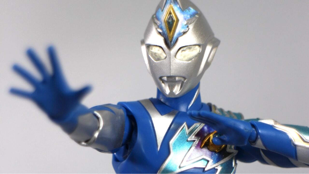 【到货水】万代 魂限定 德凯奥特曼 奇迹型 shf改造加灯发光展示