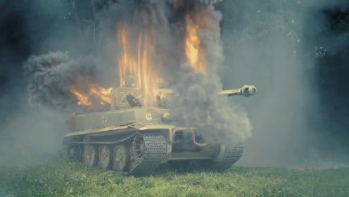当谢尔曼坦克遇见德军虎式，机动性与火力的碰撞，二战电影！