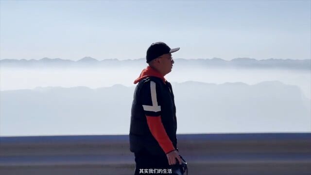 人生就像风景,你只要有一双善于发现美的眼睛,生活里处处都是风景.#三峡之巅#人间胜景火红巫山